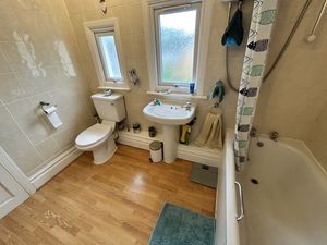 Photo 19- click for photo gallery